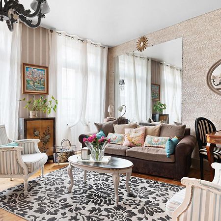 Au Nid De La Madeleine Bed & Breakfast Gaillac Bagian luar foto
